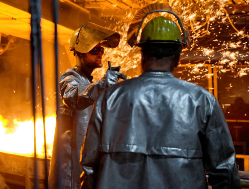 0022 – MA hält Testgerät